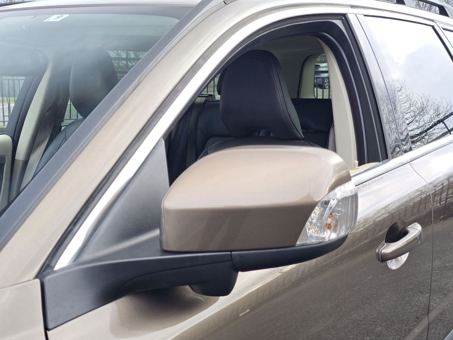 Used Volvo XC70 2013 for sale - 77750058: Photo 24