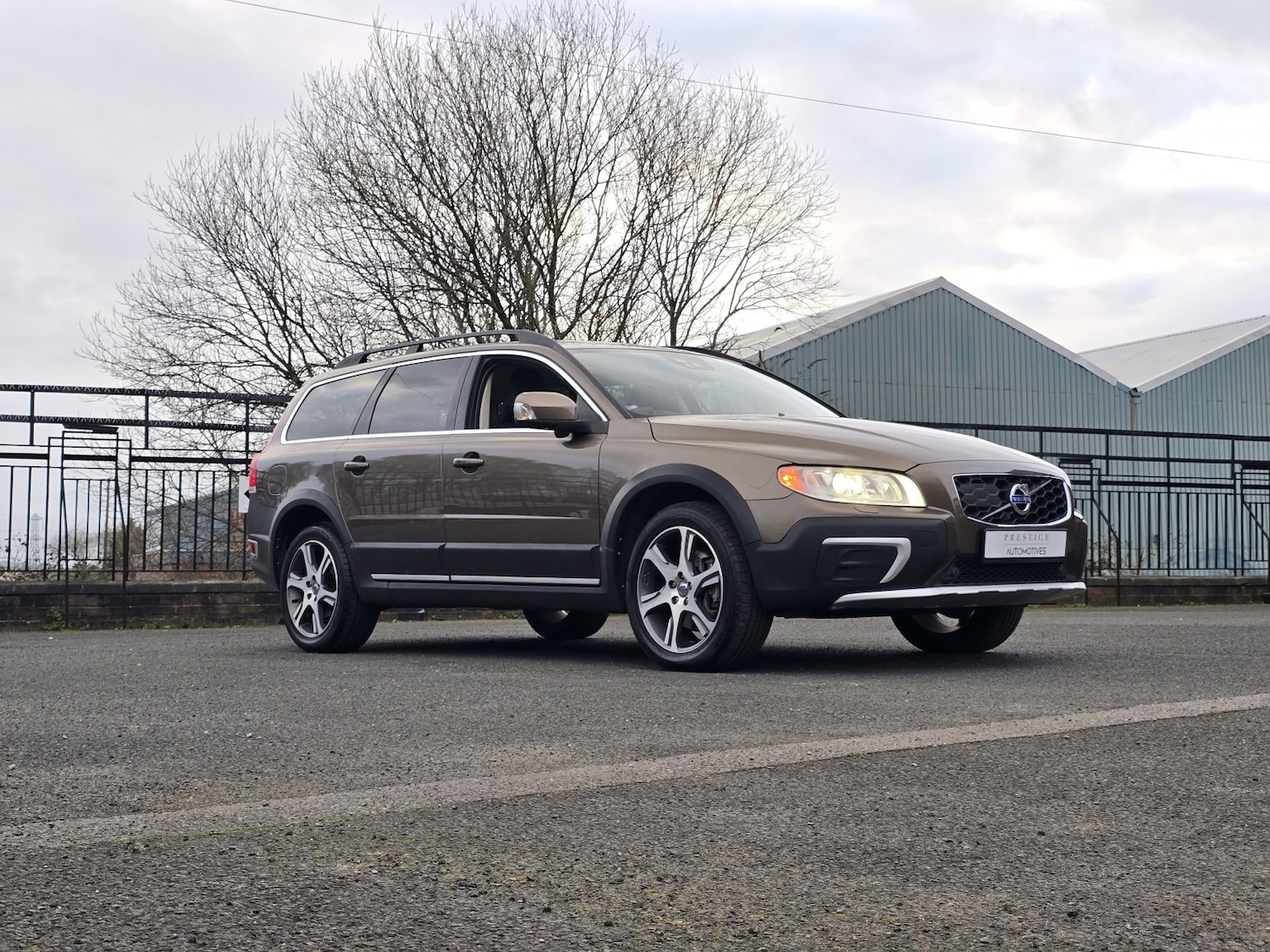 Used Volvo XC70 2013 for sale - 77750058: Photo 27