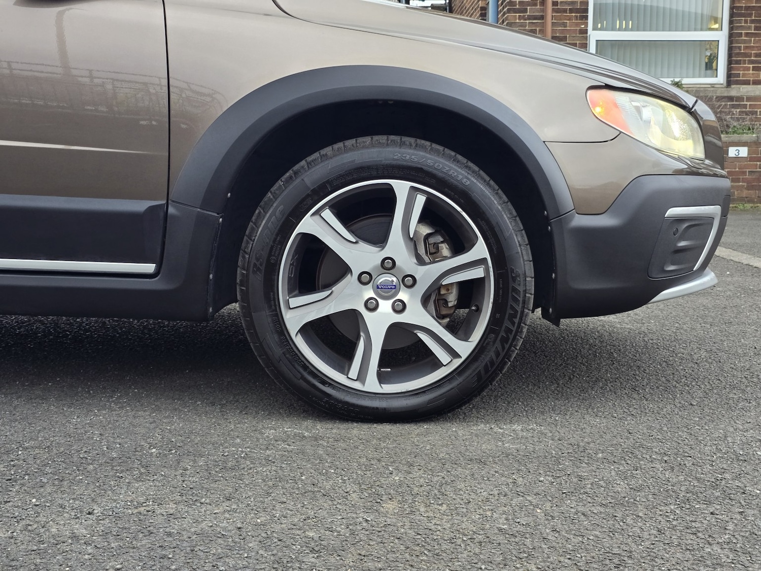 Used Volvo XC70 2013 for sale - 77750058: Photo 59