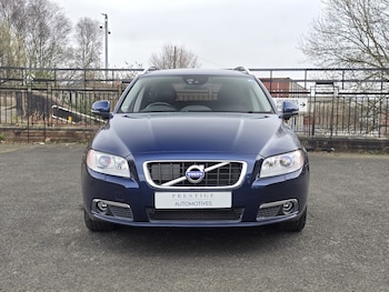Used Volvo V70 2013 for sale - 78349242: Photo