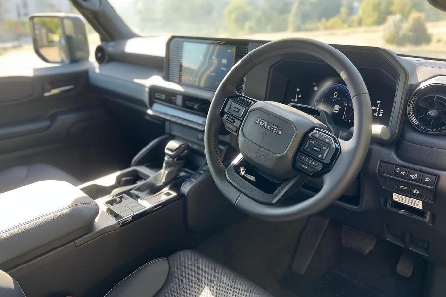 Used Toyota Land Cruiser for sale - 77237029: Photo 8