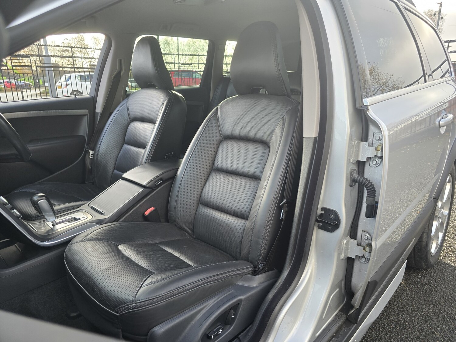 Used Volvo XC70 for sale - 77189311: Photo 25