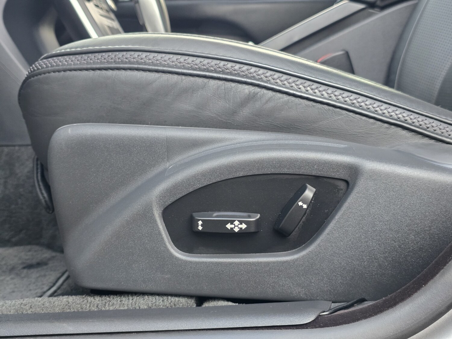 Used Volvo XC70 for sale - 77189311: Photo 27