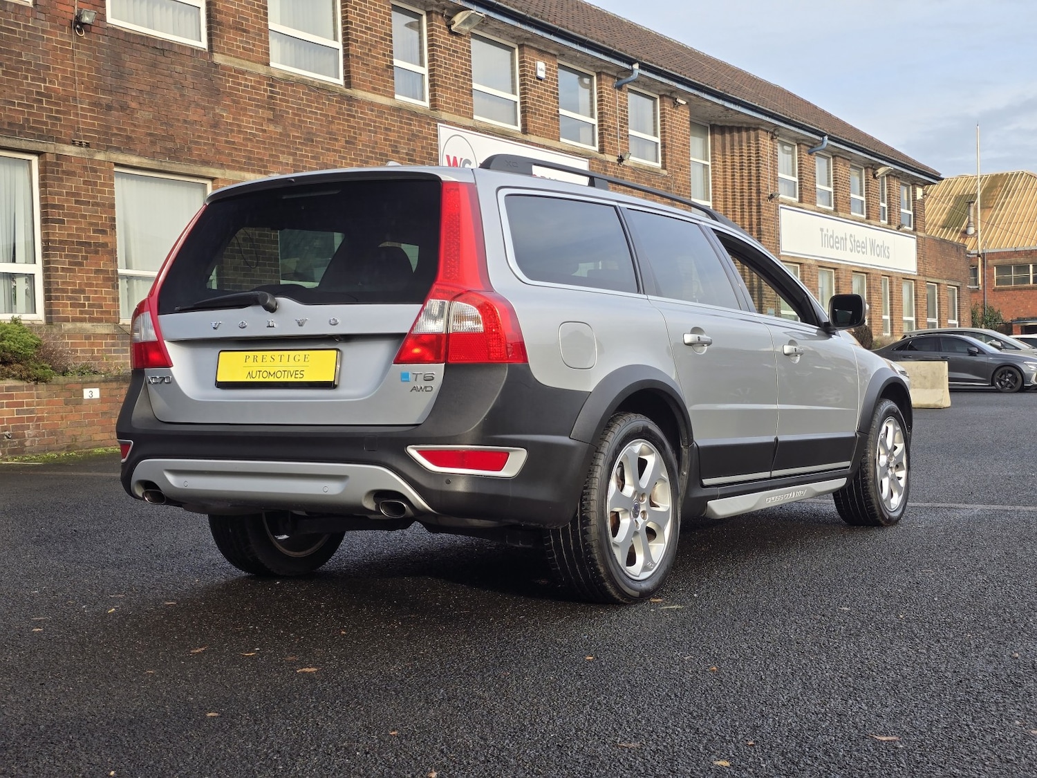 Used Volvo XC70 for sale - 77189311: Photo 3