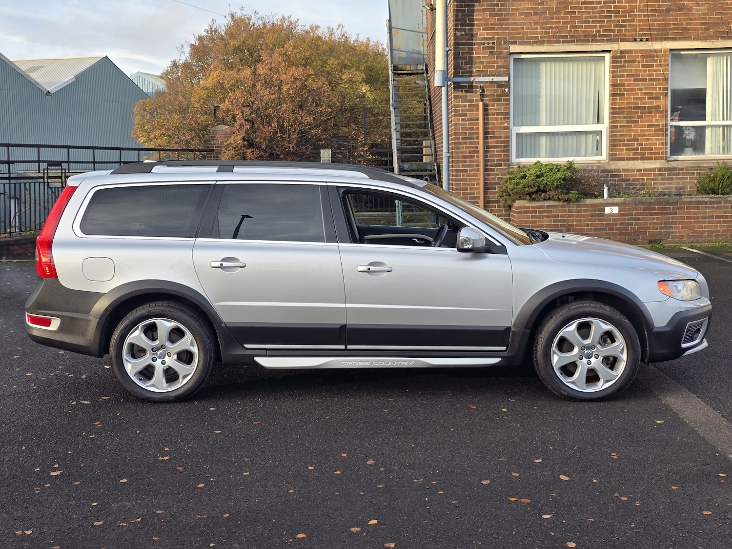 Used Volvo XC70 for sale - 77189311: Photo 7