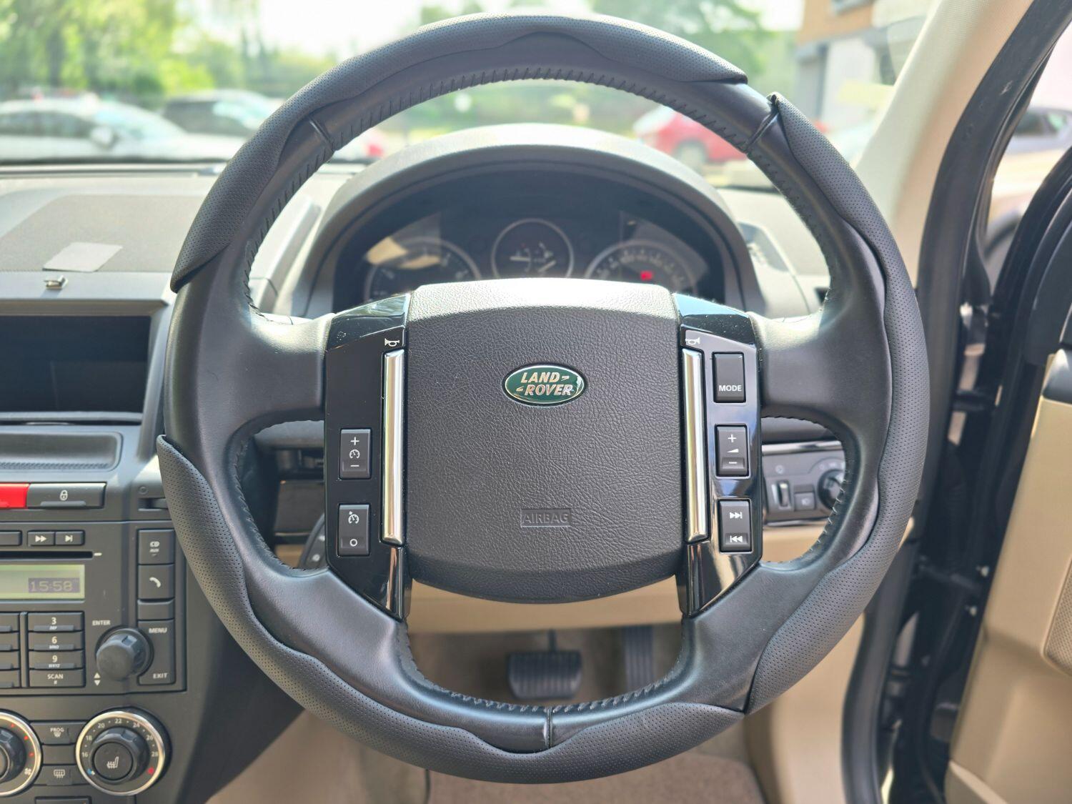 Used Land Rover Freelander 2 2011 for sale - 78125241: Photo 15