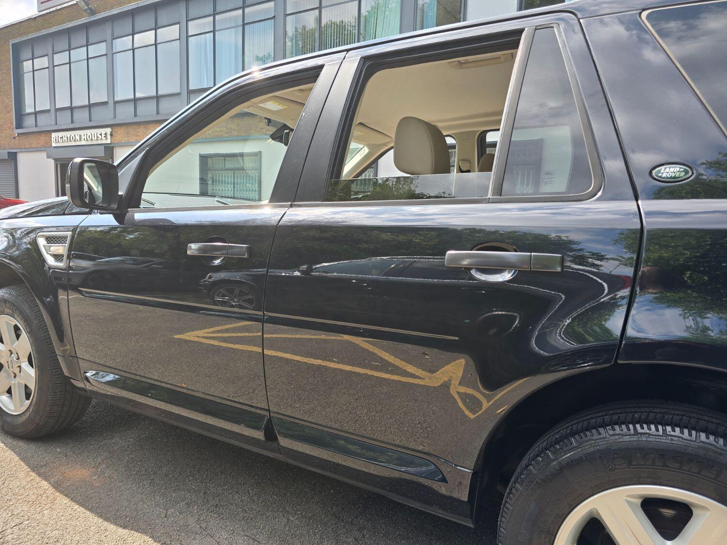 Used Land Rover Freelander 2 2011 for sale - 78125241: Photo 76