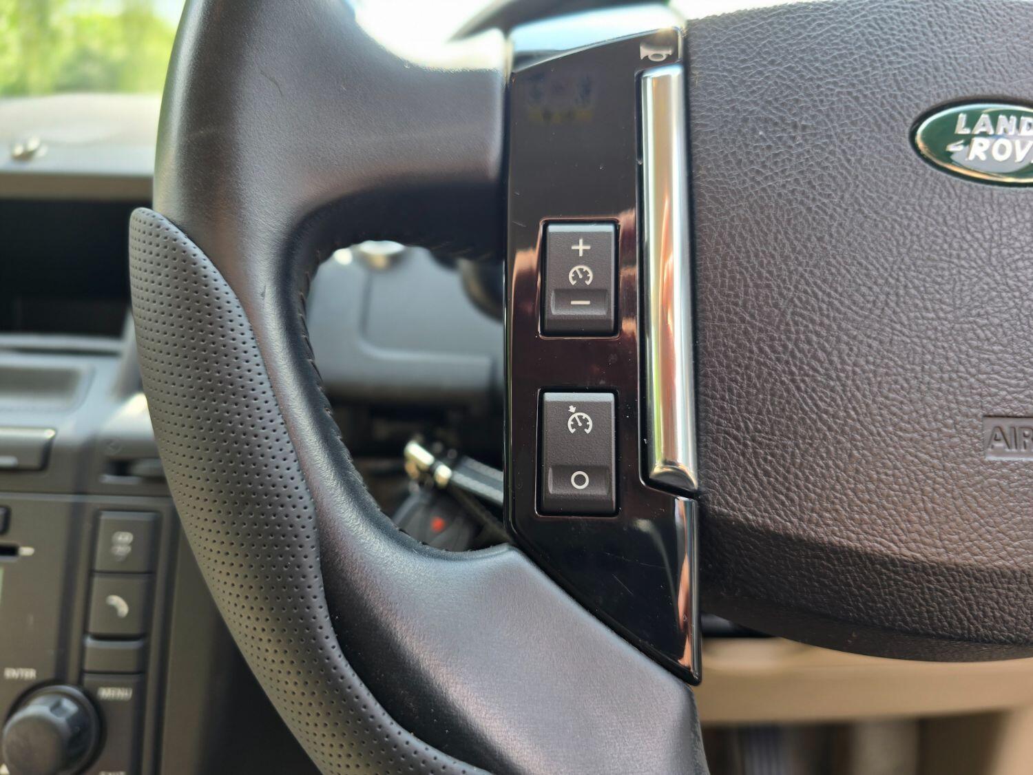 Used Land Rover Freelander 2 2011 for sale - 77189367: Photo 19