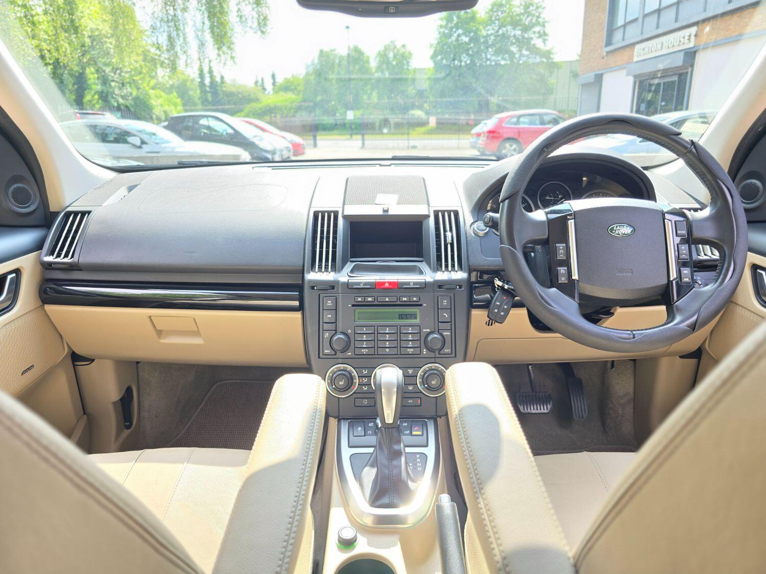 Used Land Rover Freelander 2 2011 for sale - 77189367: Photo 2