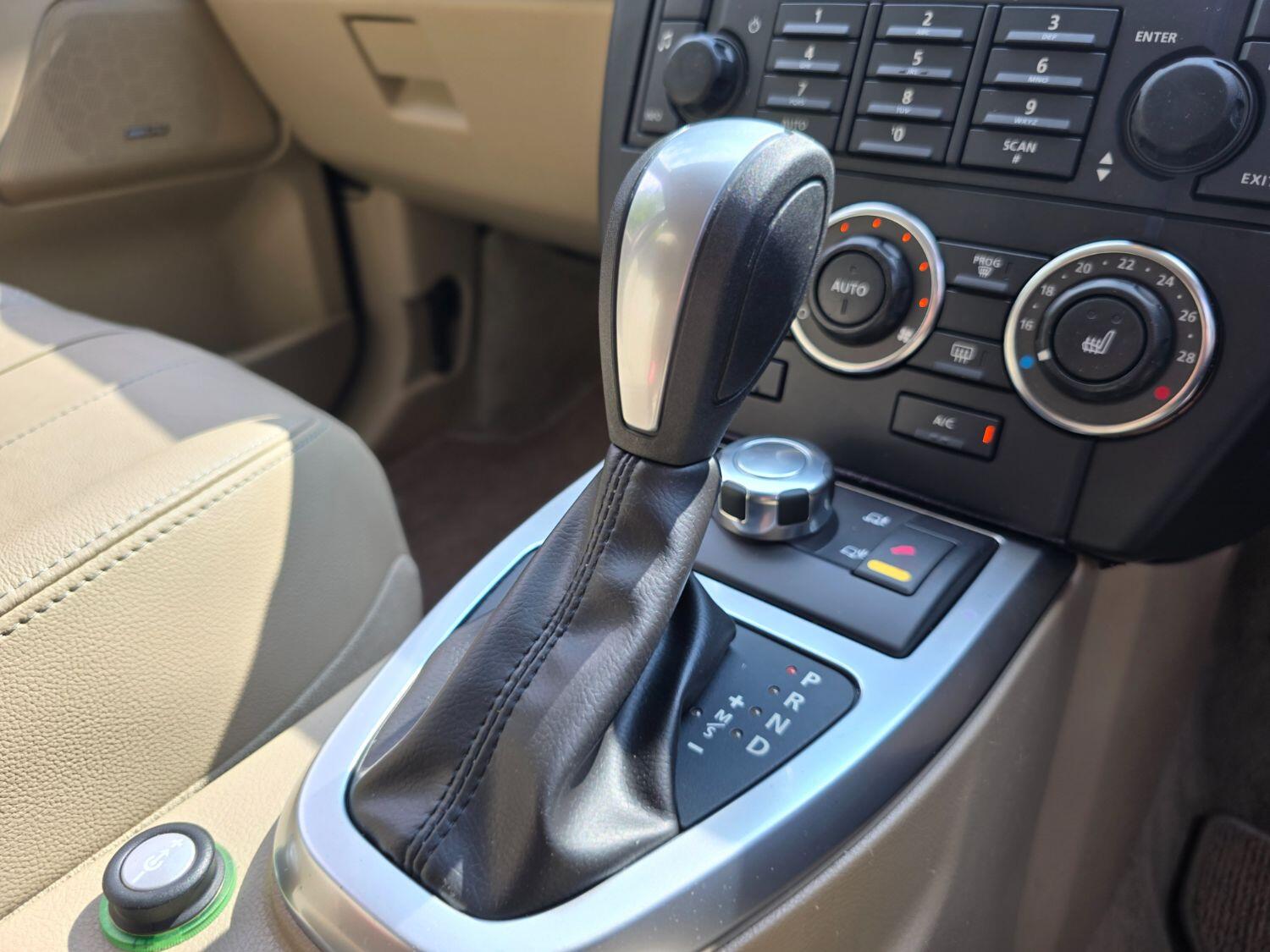 Used Land Rover Freelander 2 2011 for sale - 77189367: Photo 30