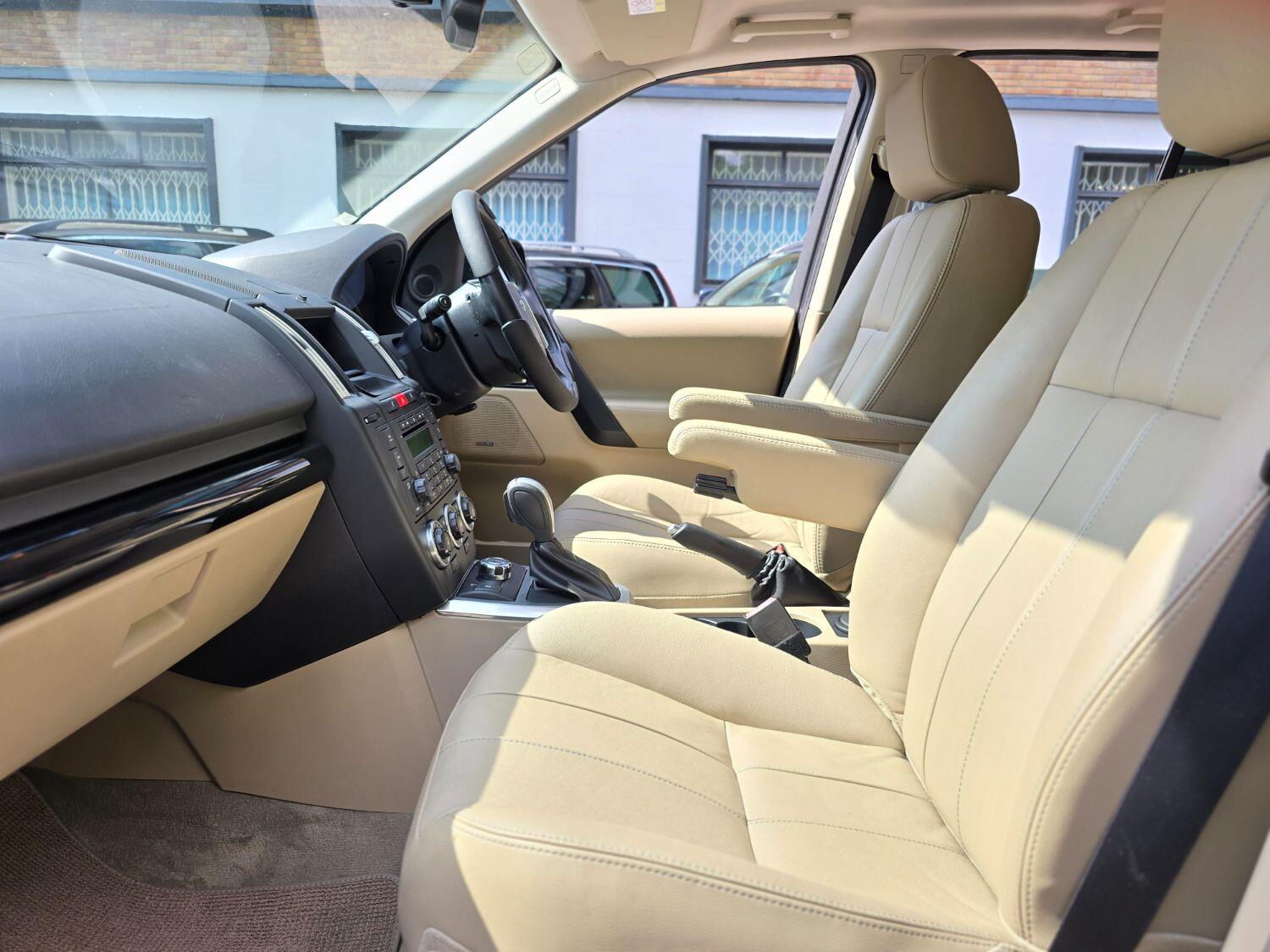 Used Land Rover Freelander 2 2011 for sale - 77189367: Photo 37