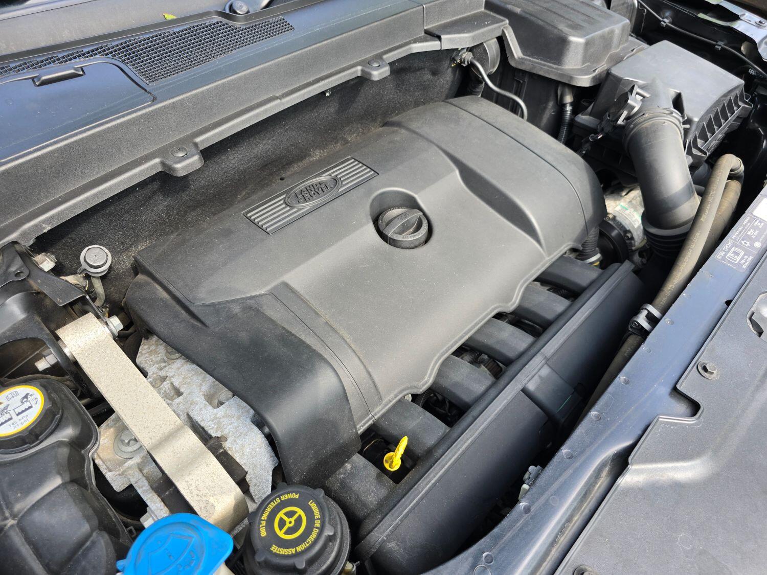 Used Land Rover Freelander 2 2011 for sale - 77189367: Photo 87