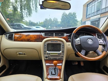 Used Jaguar X-Type 2009 for sale - 77189388: Photo