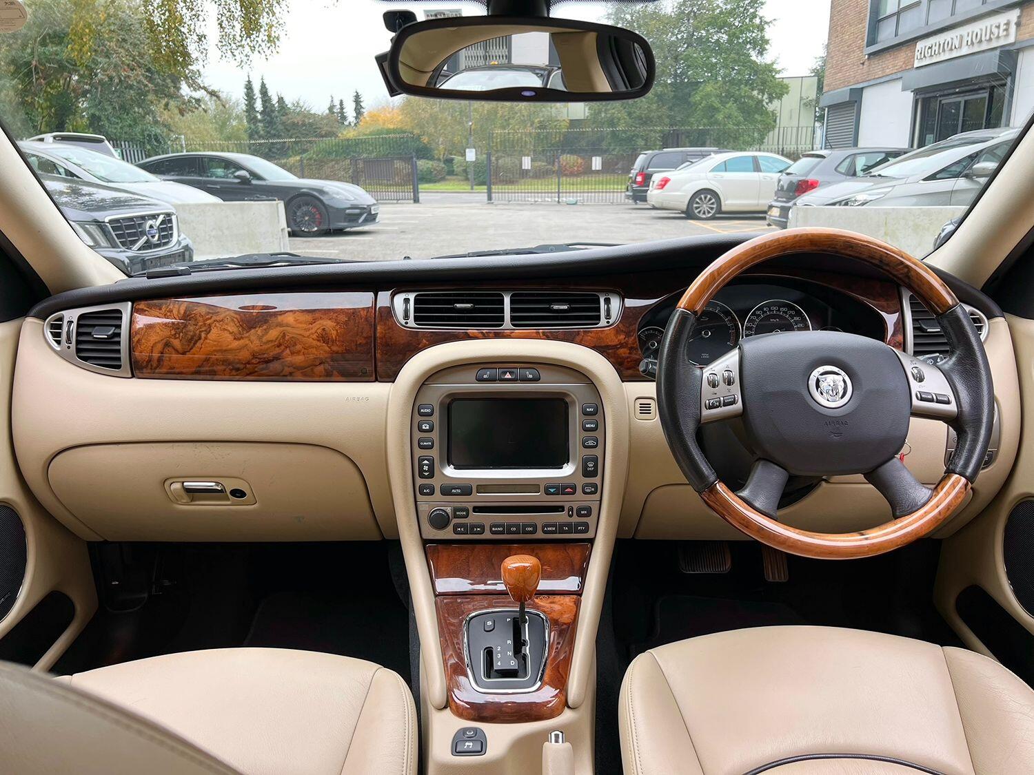 Used Jaguar X-Type 2024 for sale - 77189388: Photo 5