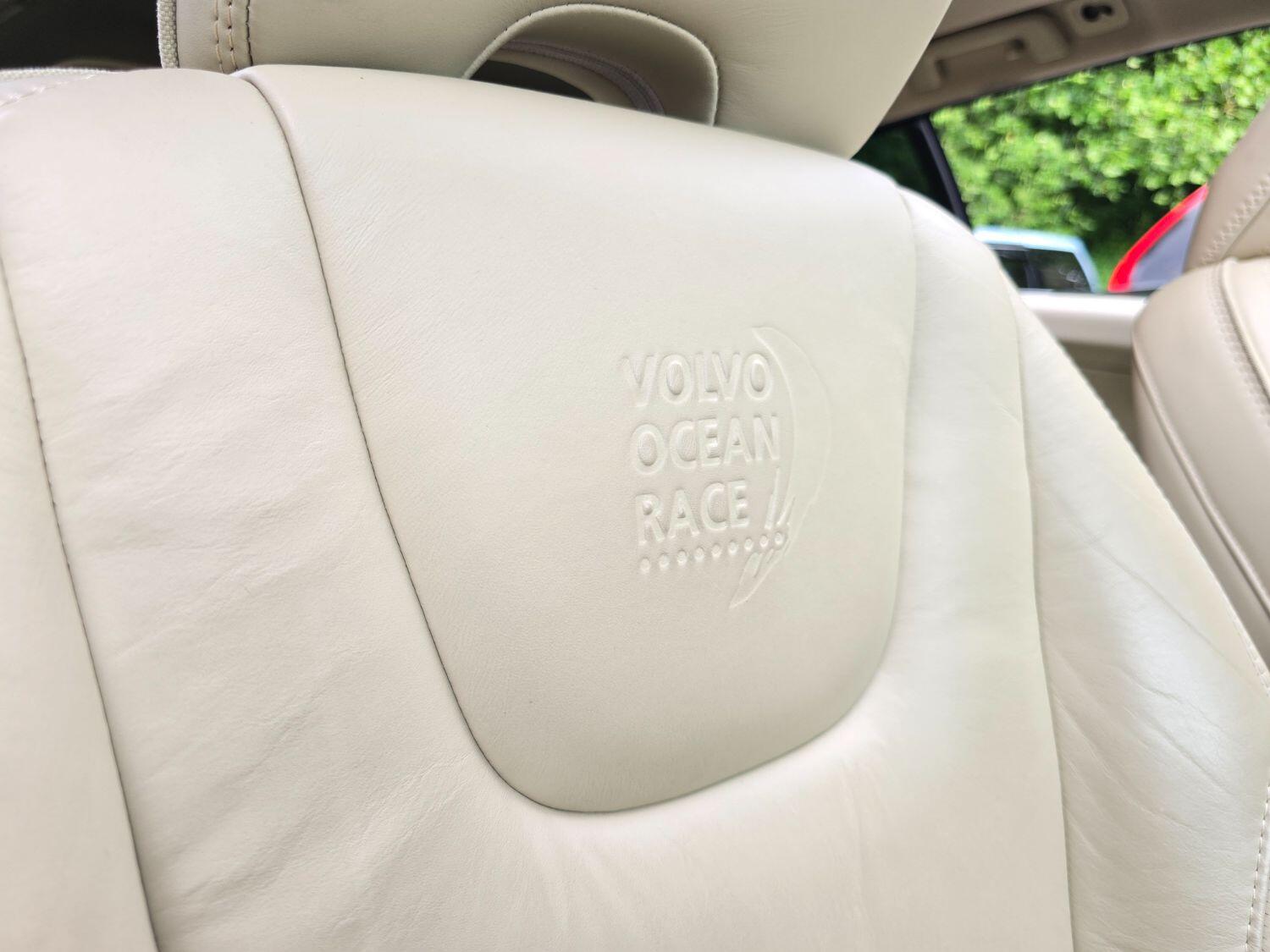 Used Volvo V60 2012 for sale - 77189365: Photo 26