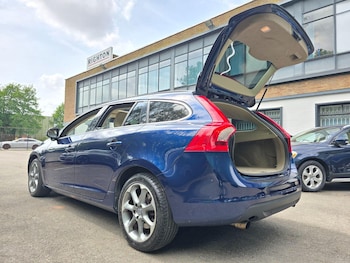 Used Volvo V60 2012 for sale - 77189365: Photo