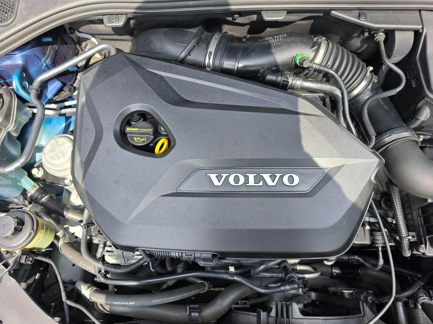 Used Volvo V60 2012 for sale - 77189365: Photo 92