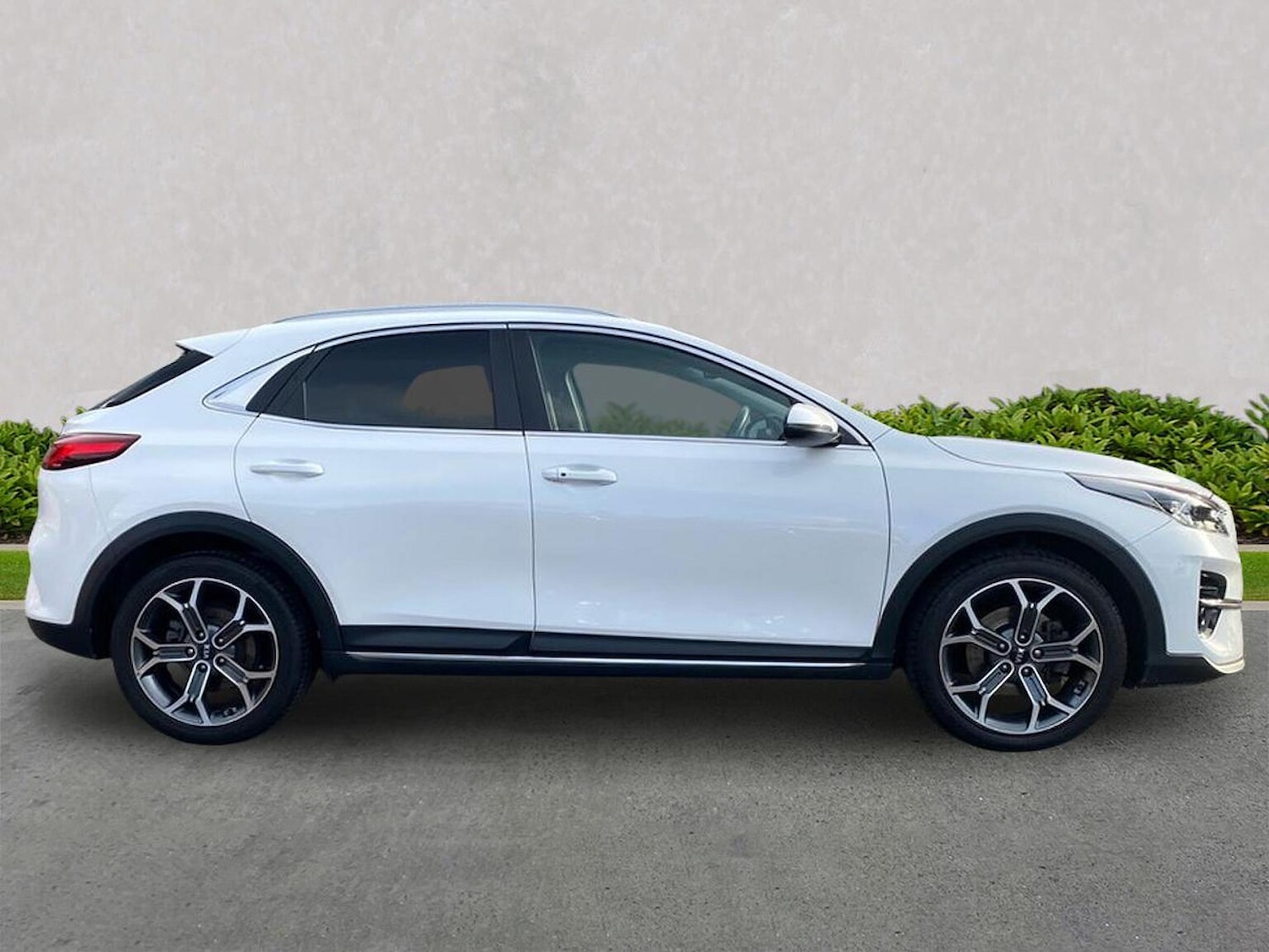 Used Kia XCeed 2020 for sale - 76407362: Photo 3