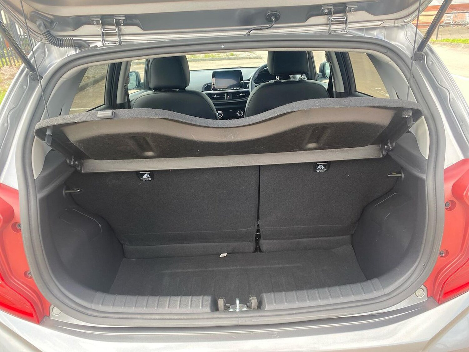 Used Kia Picanto 2023 for sale - 76477243: Photo 17