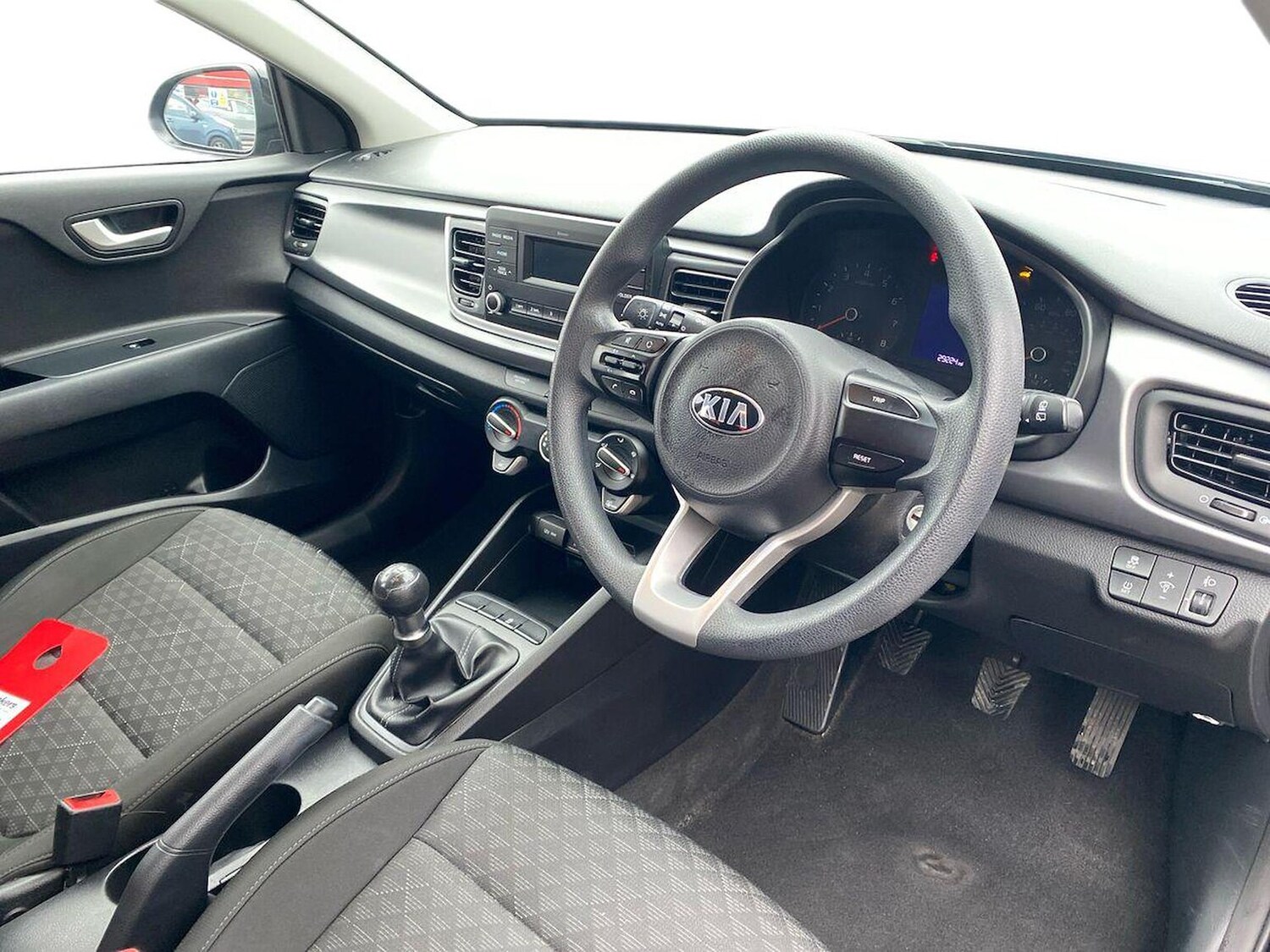 Used Kia Rio 2019 for sale - 76591384: Photo 15