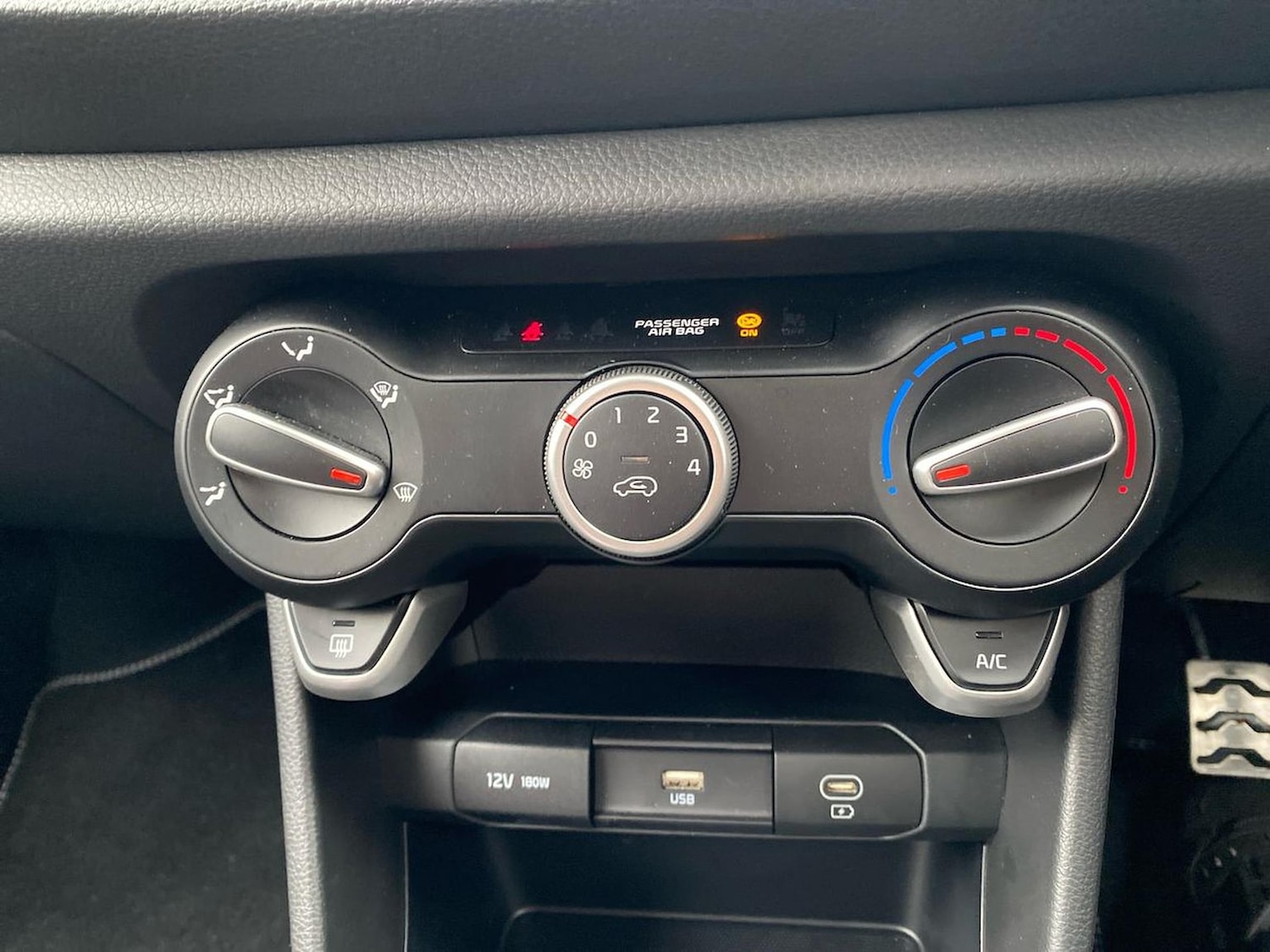 Used Kia Picanto 2024 for sale - 78193077: Photo 14