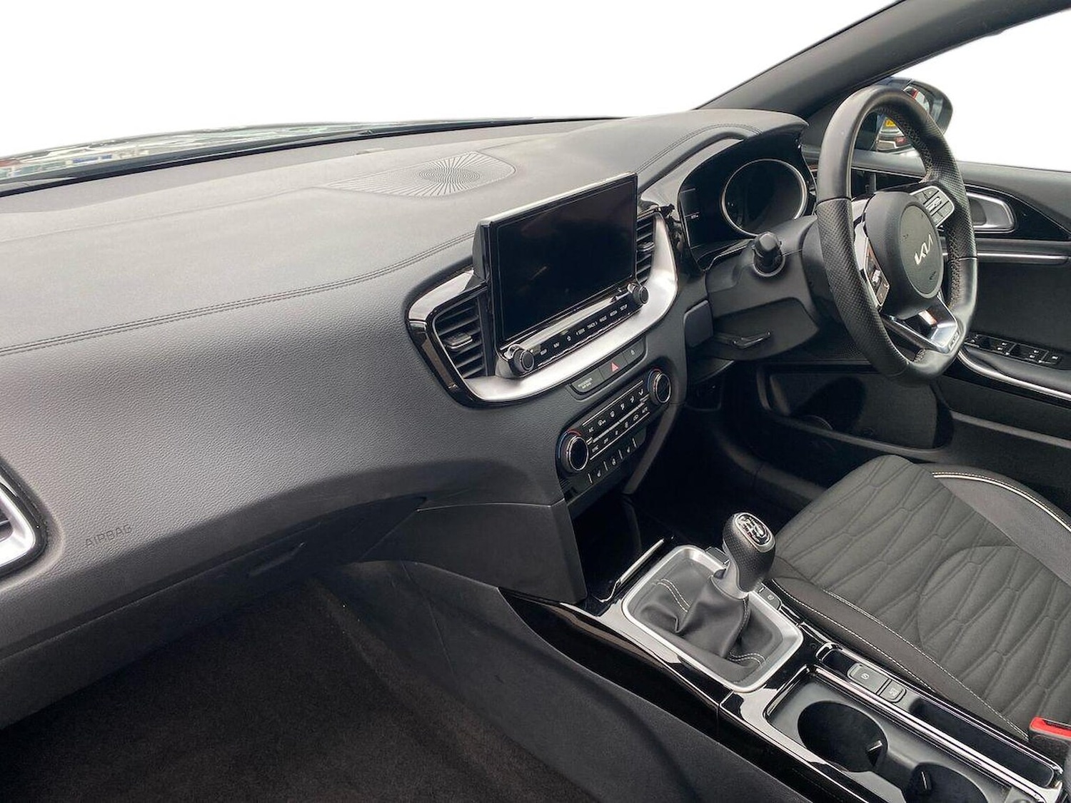 Used Kia XCeed 2023 for sale - 76504978: Photo 7