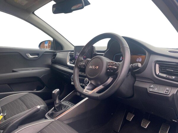 Used Kia Stonic 2024 for sale - 76310124: Photo 15