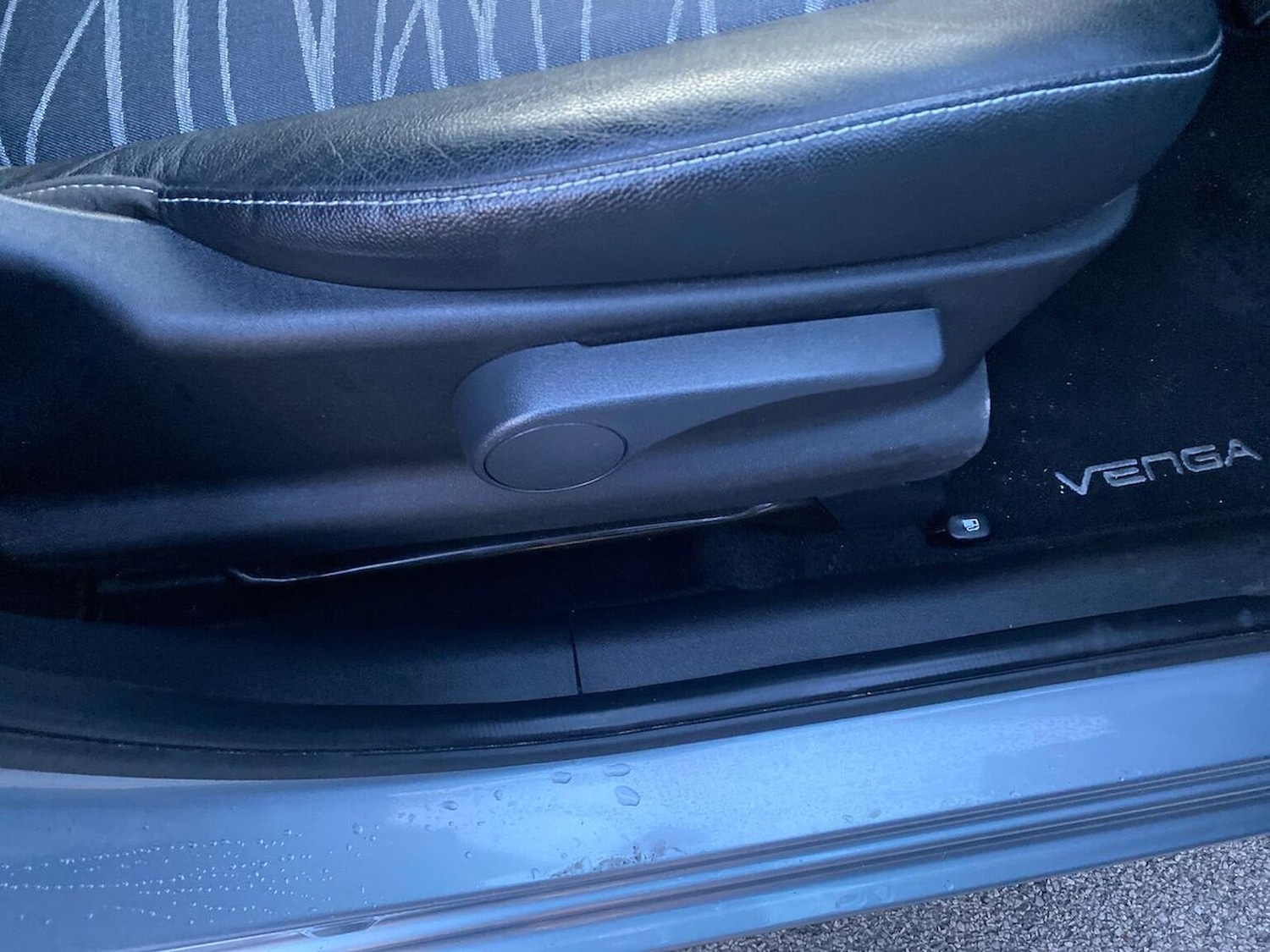 Used Kia Venga 2019 for sale - 77028164: Photo 32