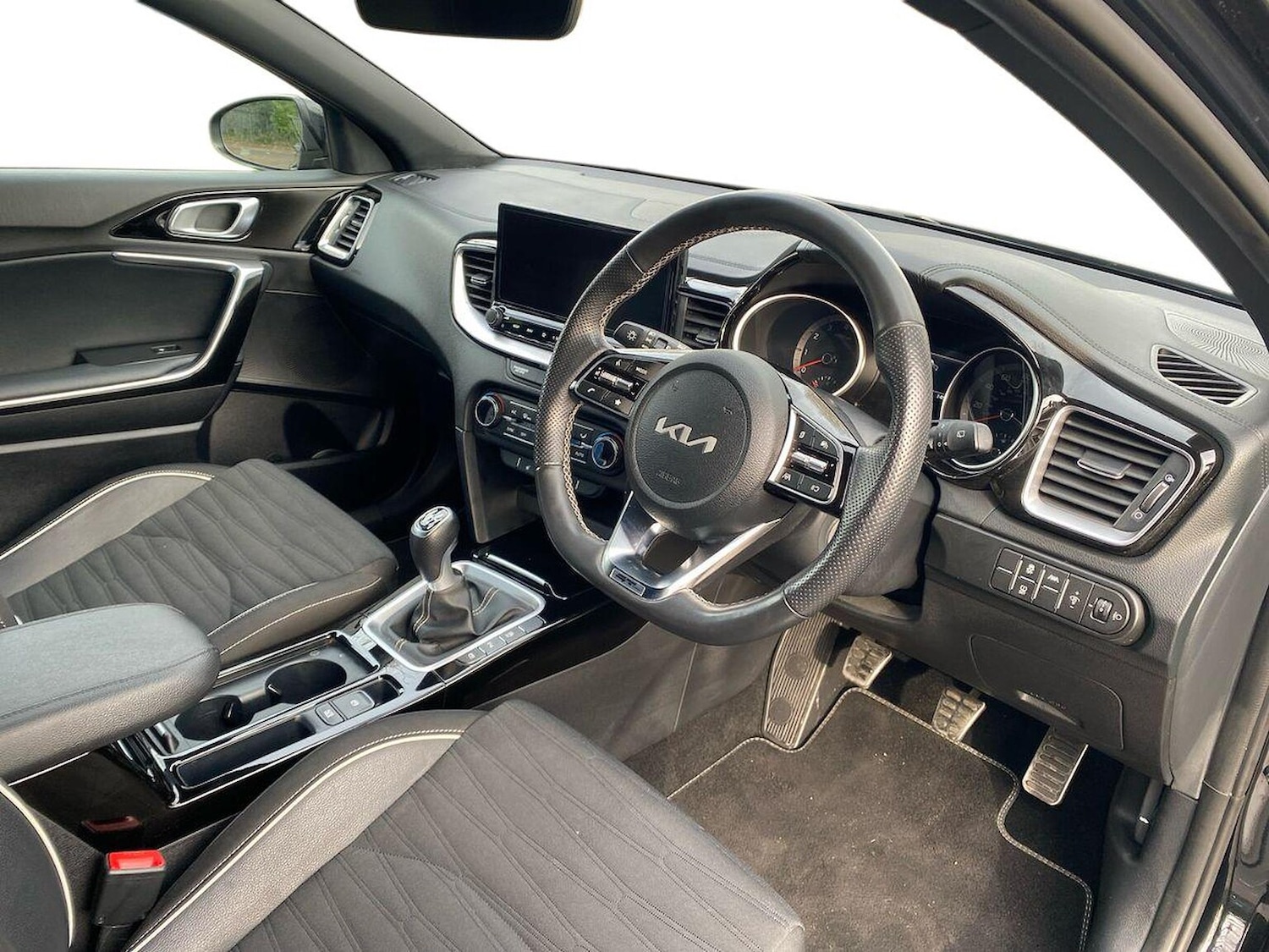 Used Kia XCeed 2023 for sale - 78060599: Photo 14