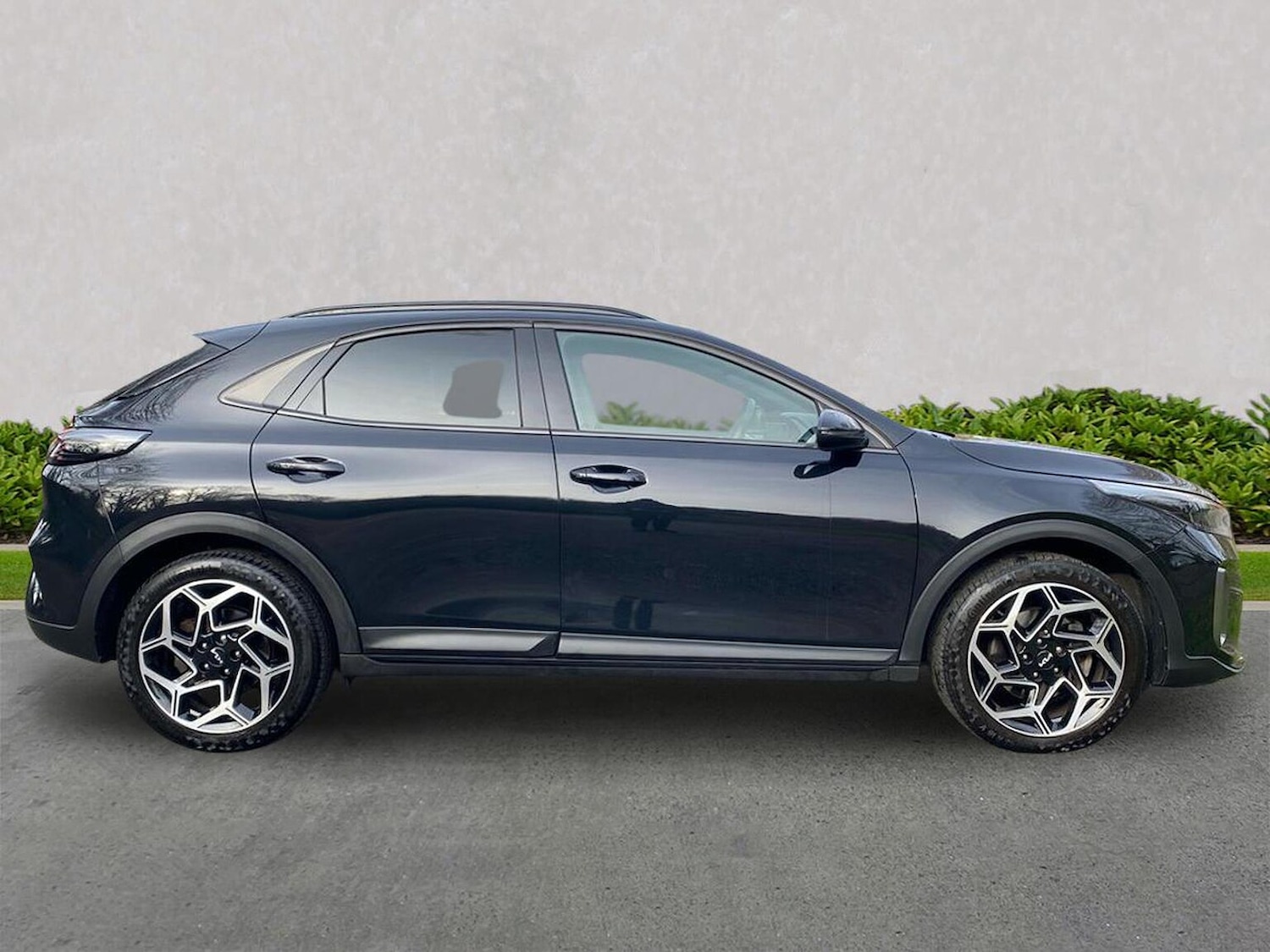 Used Kia XCeed 2023 for sale - 78060599: Photo 3