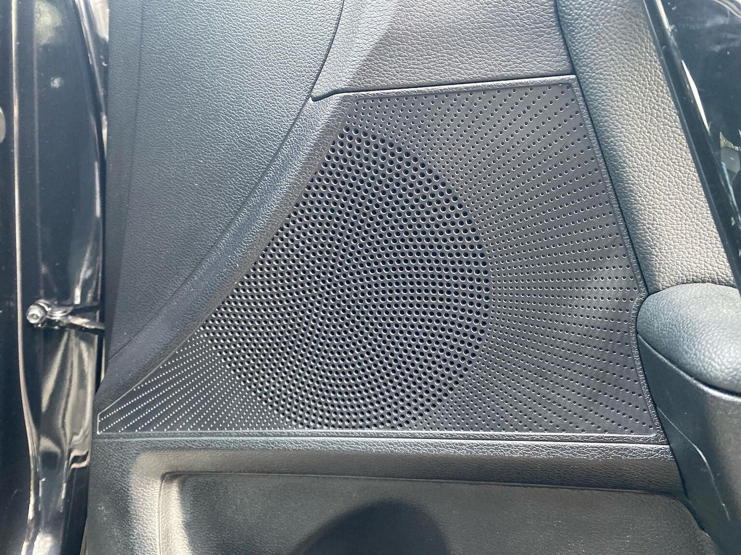 Used Kia XCeed 2023 for sale - 78060599: Photo 30