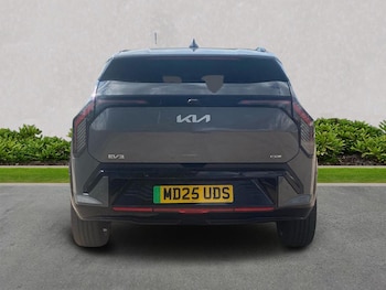 Used Kia EV3 2025 for sale - 75435622: Photo