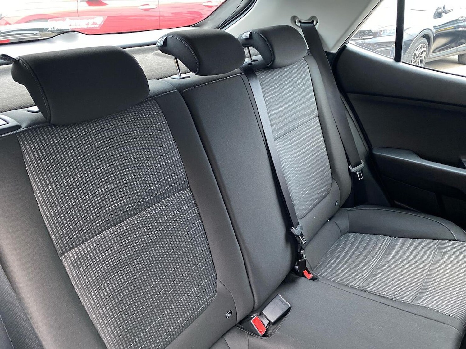 Used Kia Stonic 2025 for sale - 76911186: Photo 16