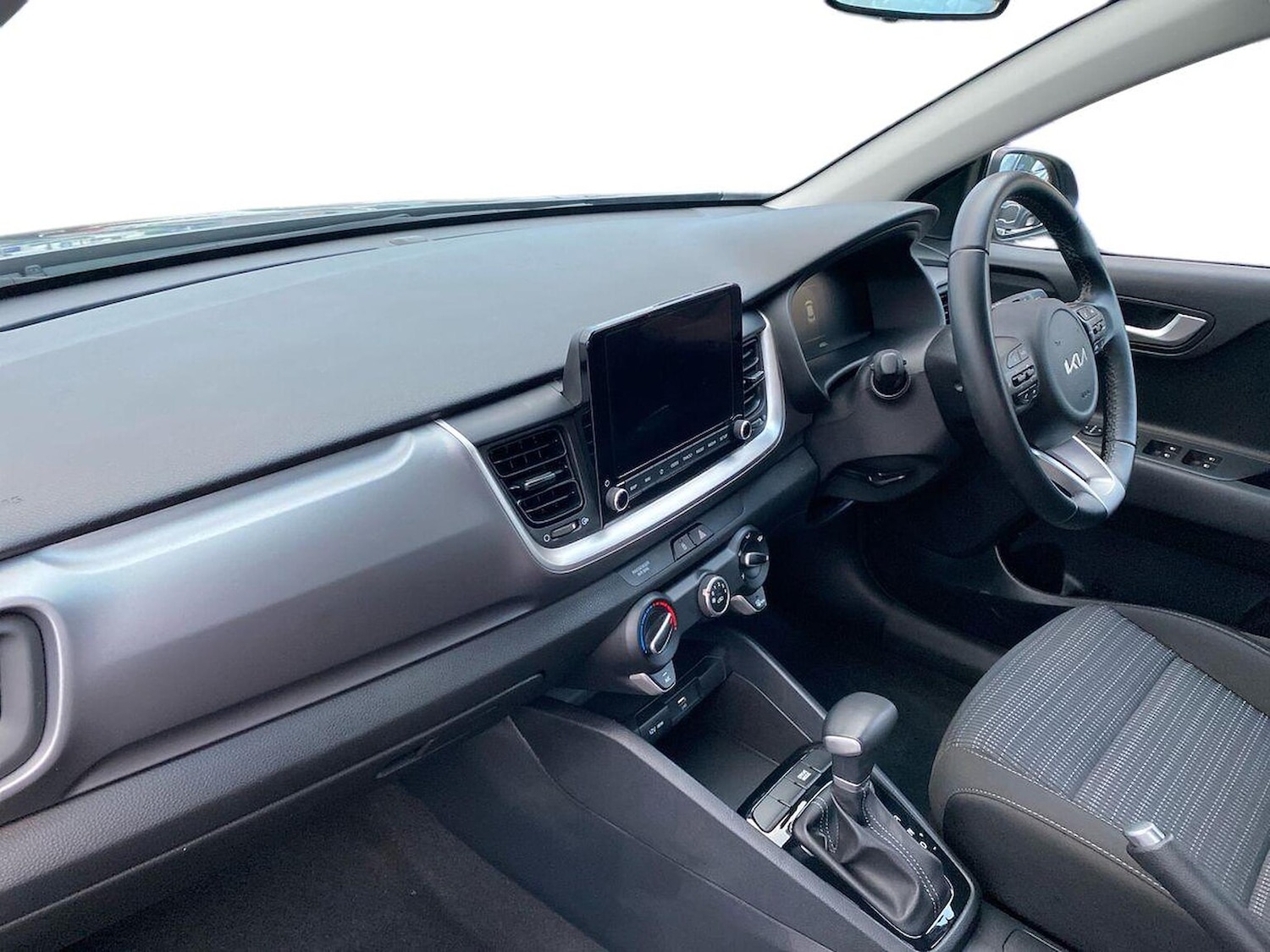 Used Kia Stonic 2025 for sale - 76911186: Photo 7