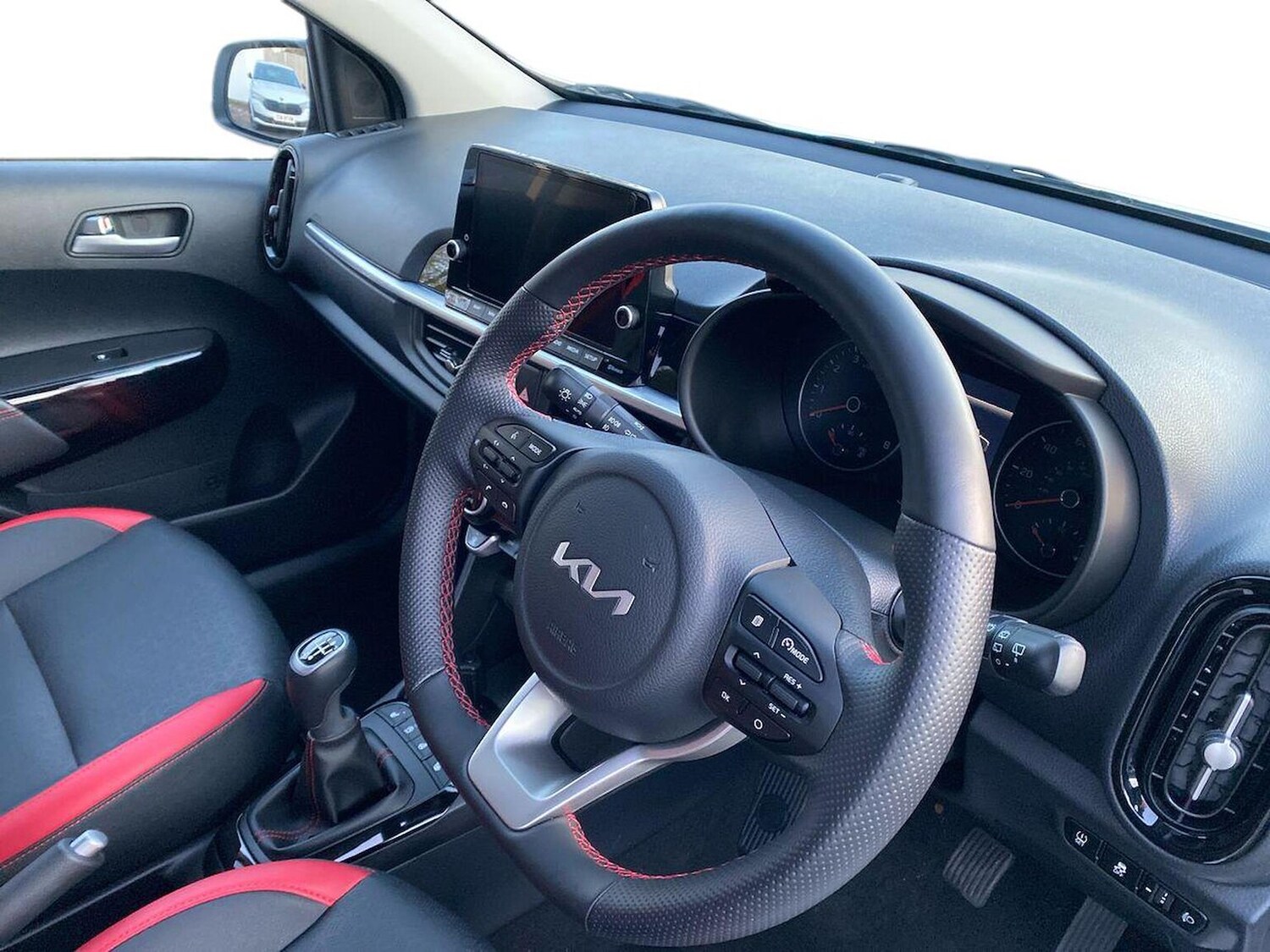 Used Kia Picanto 2023 for sale - 76628083: Photo 15