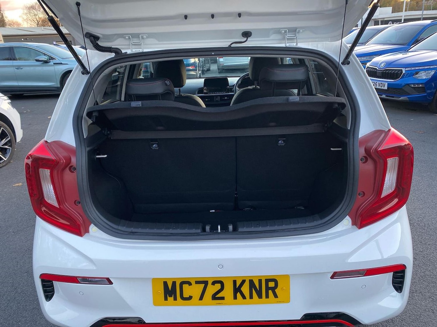 Used Kia Picanto 2023 for sale - 76628083: Photo 17