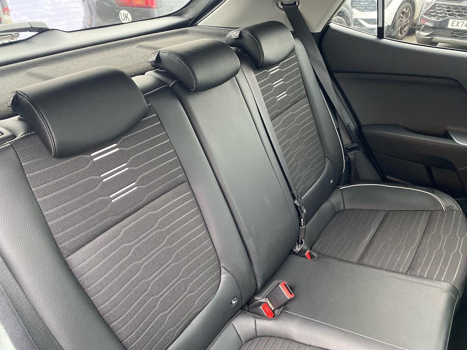 Used Kia Stonic 2025 for sale - 76920079: Photo 16