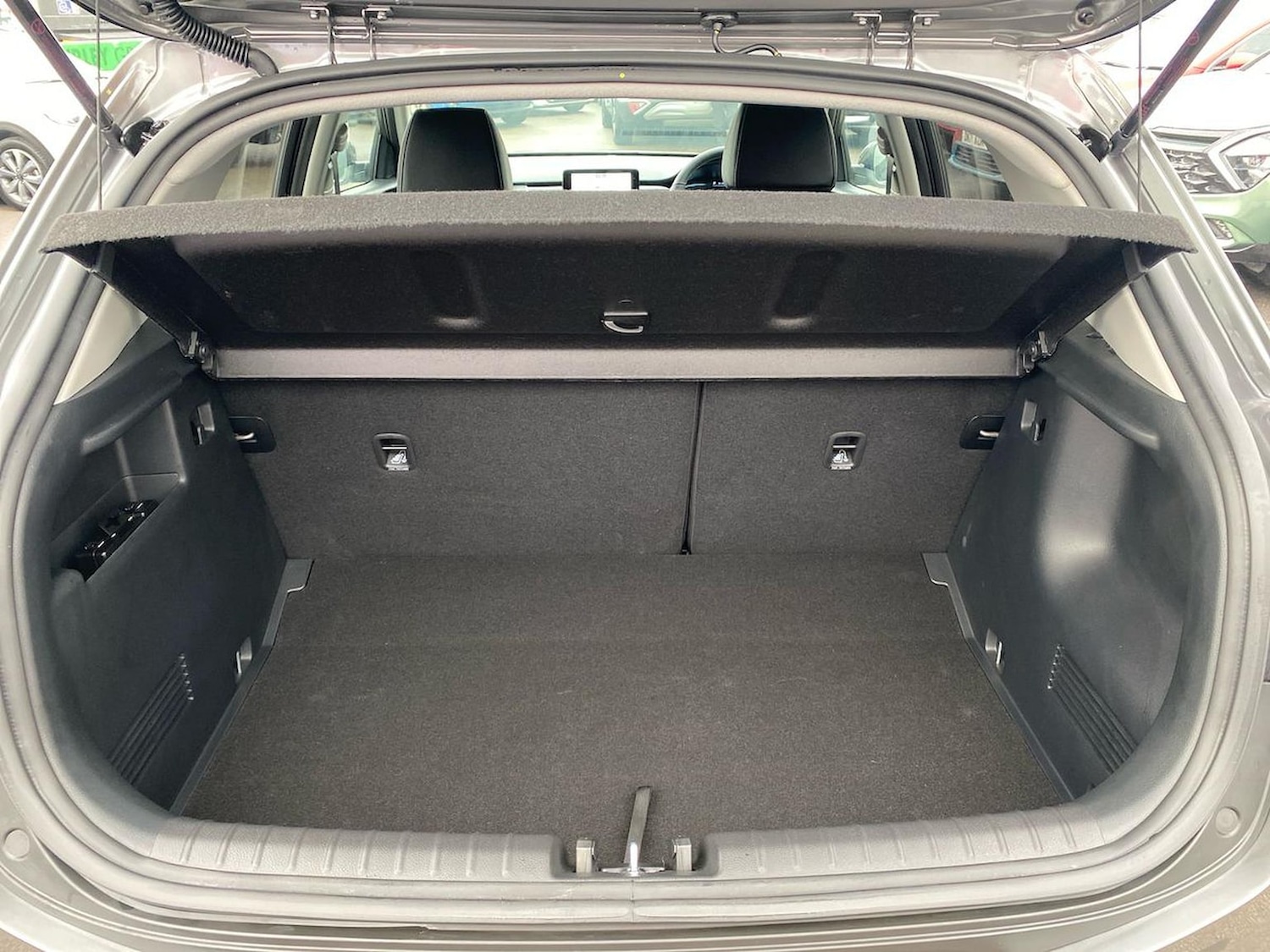 Used Kia Stonic 2025 for sale - 76920079: Photo 17