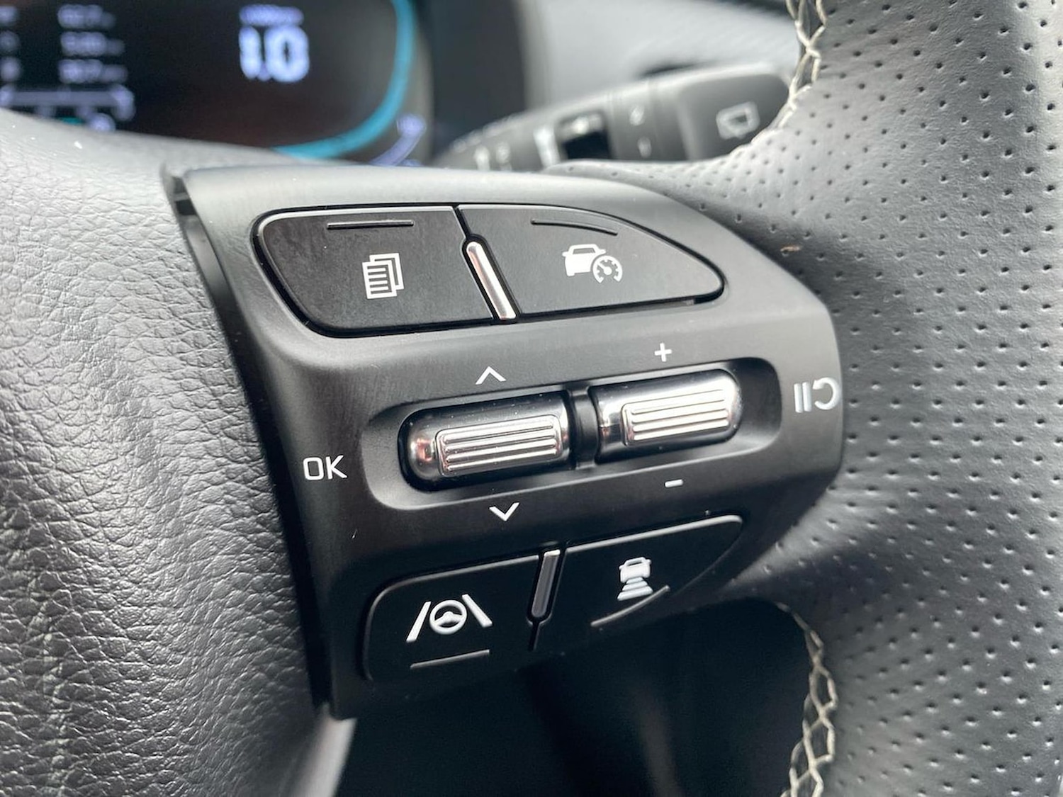 Used Kia Stonic 2025 for sale - 76920079: Photo 26