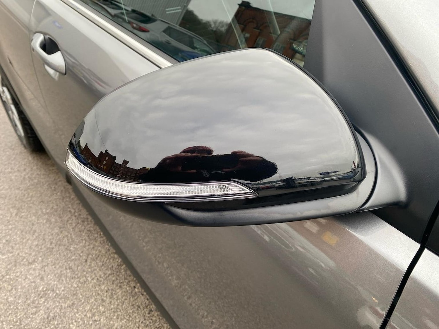 Used Kia Stonic 2025 for sale - 76920079: Photo 38