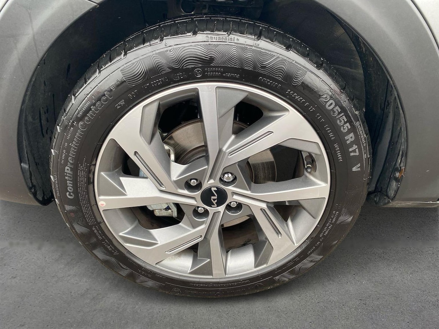 Used Kia Stonic 2025 for sale - 76920079: Photo 6