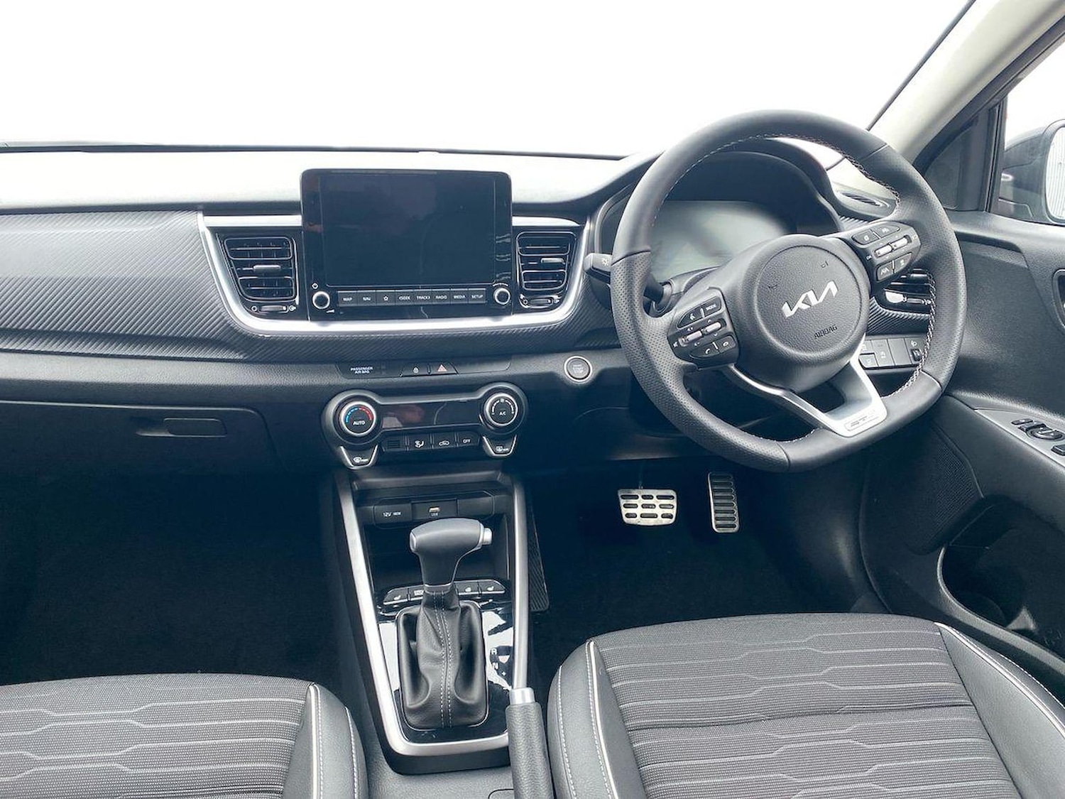 Used Kia Stonic 2025 for sale - 76920079: Photo 9