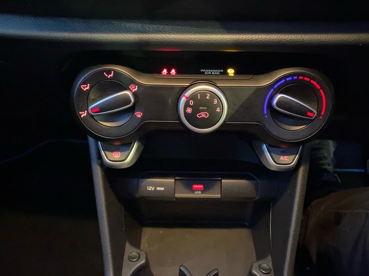 Used Kia Picanto 2023 for sale - 76594914: Photo 12