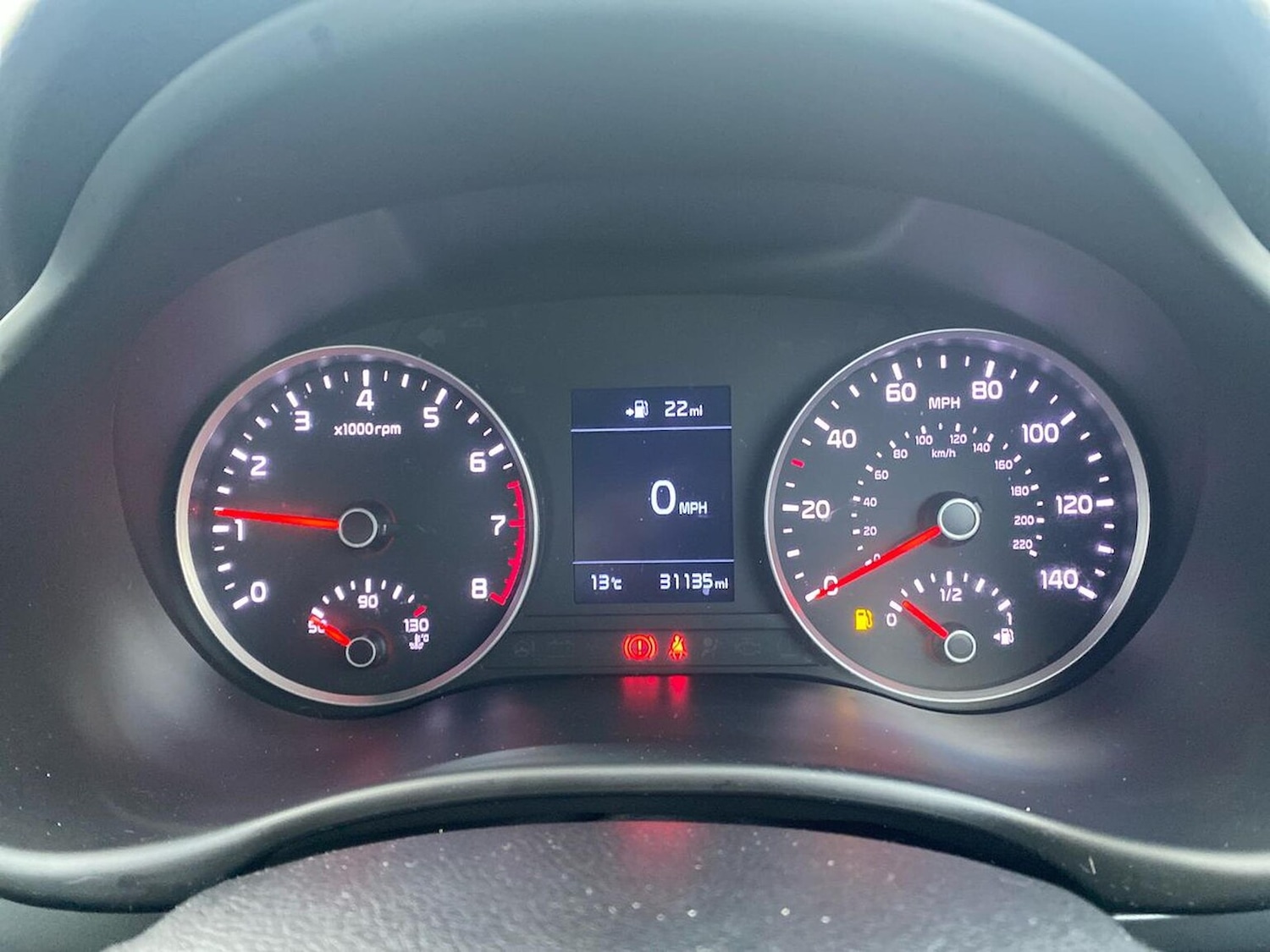 Used Kia Stonic 2019 for sale - 76725912: Photo 10