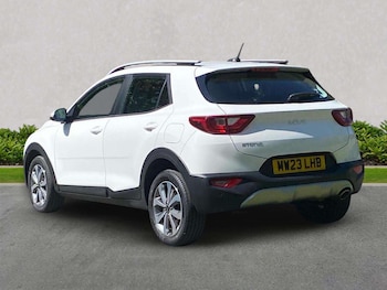 Used Kia Stonic 2023 for sale - 78615033: Photo