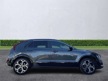 Used Kia Niro 2025 for sale - 79474060: Photo
