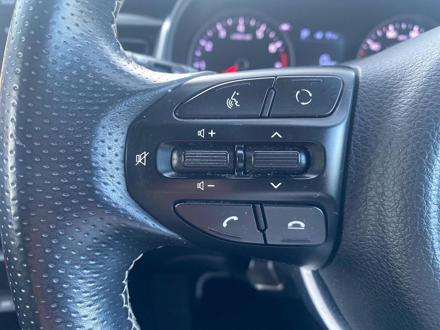 Used Kia Stonic 2020 for sale - 78192963: Photo 27