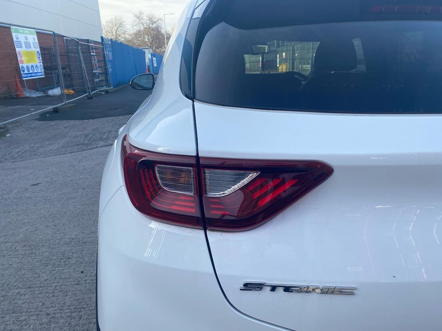 Used Kia Stonic 2020 for sale - 78192963: Photo 29