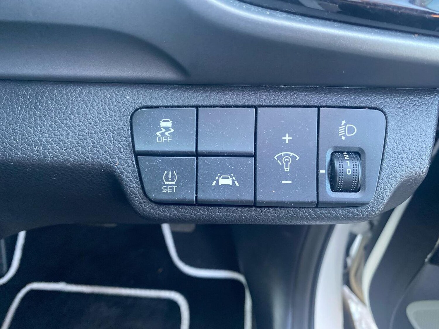 Used Kia Stonic 2020 for sale - 78192963: Photo 31