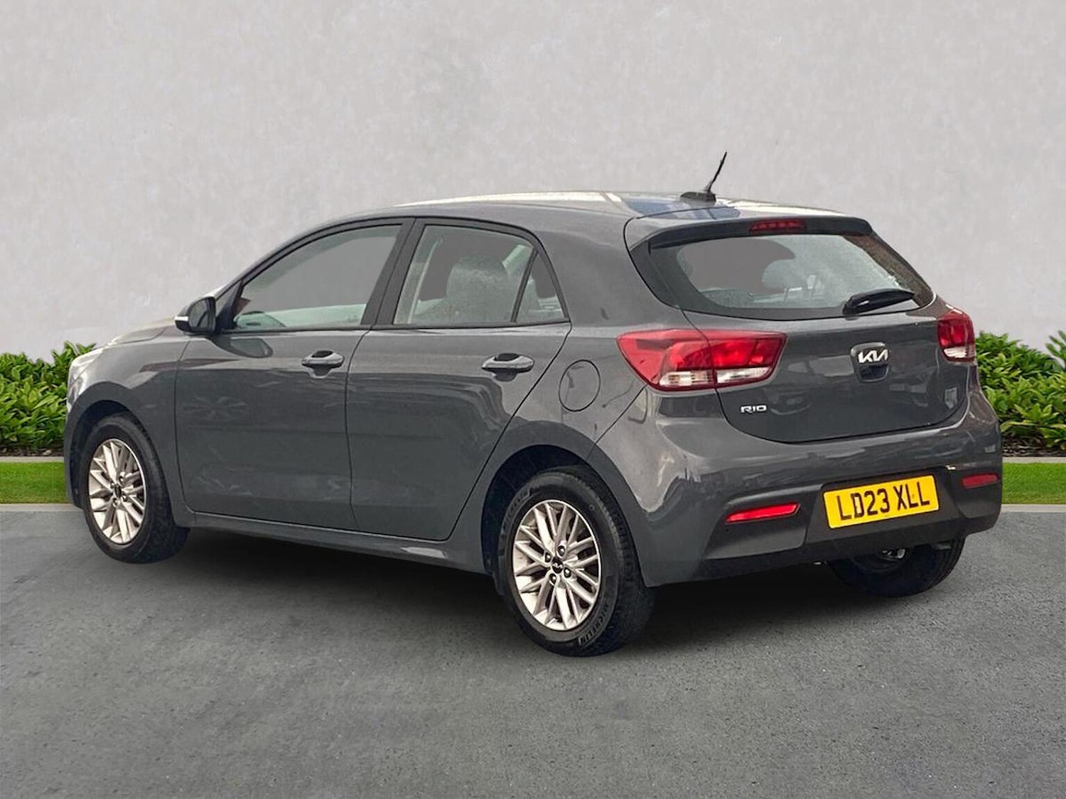 Used Kia Rio 2023 for sale - 76357874: Photo 2